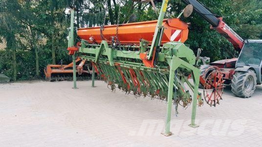 Kuhn LOGISEM 4000 Perforatoare