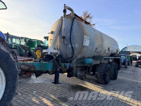 Lomma GT 17 Rozmetadlá maštaľného hnoja