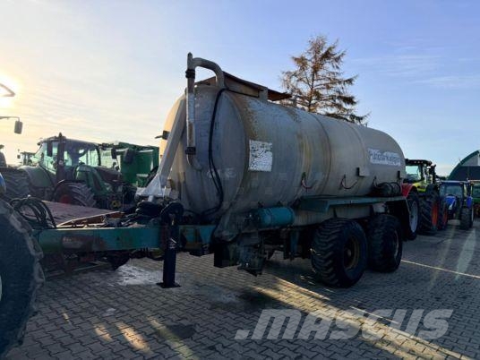 Lomma GT 17 Rozmetadlá maštaľného hnoja