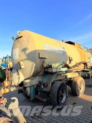 Lomma GT 17 Rozmetadlá maštaľného hnoja