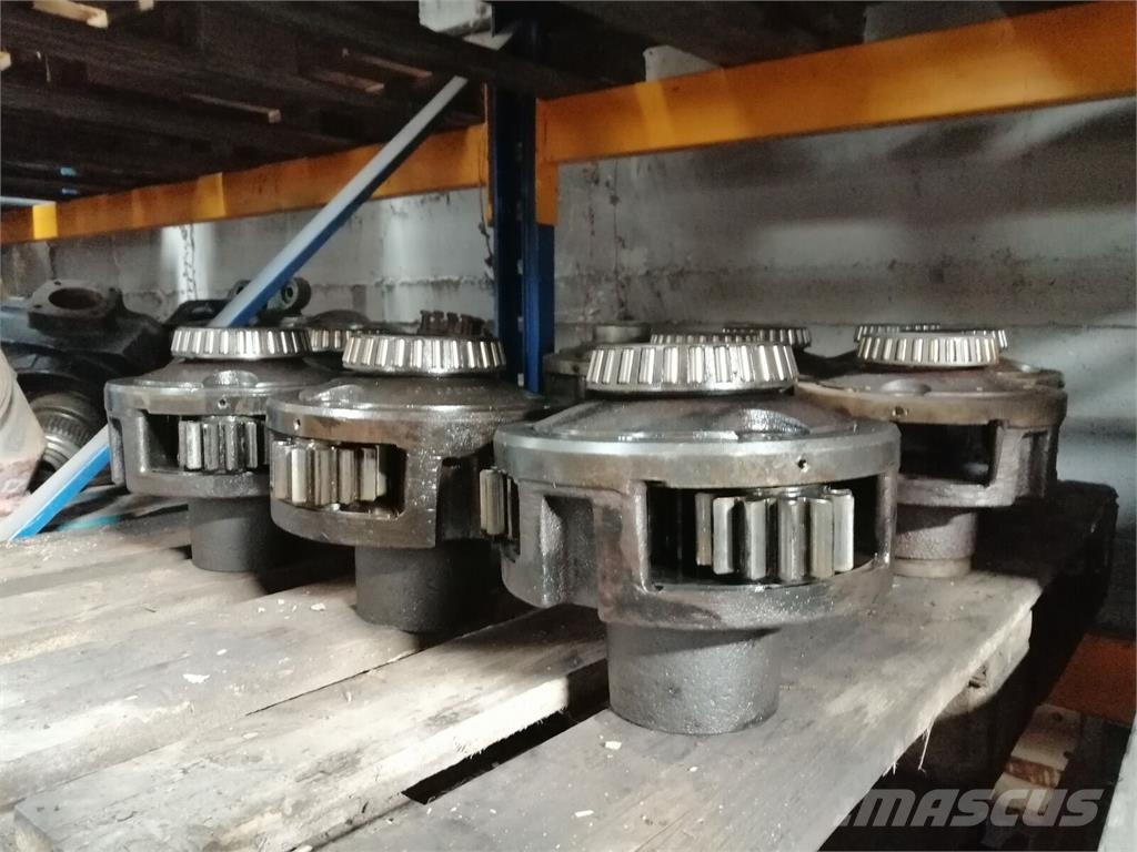 Agco spare part - transmission - reducer Girkasse