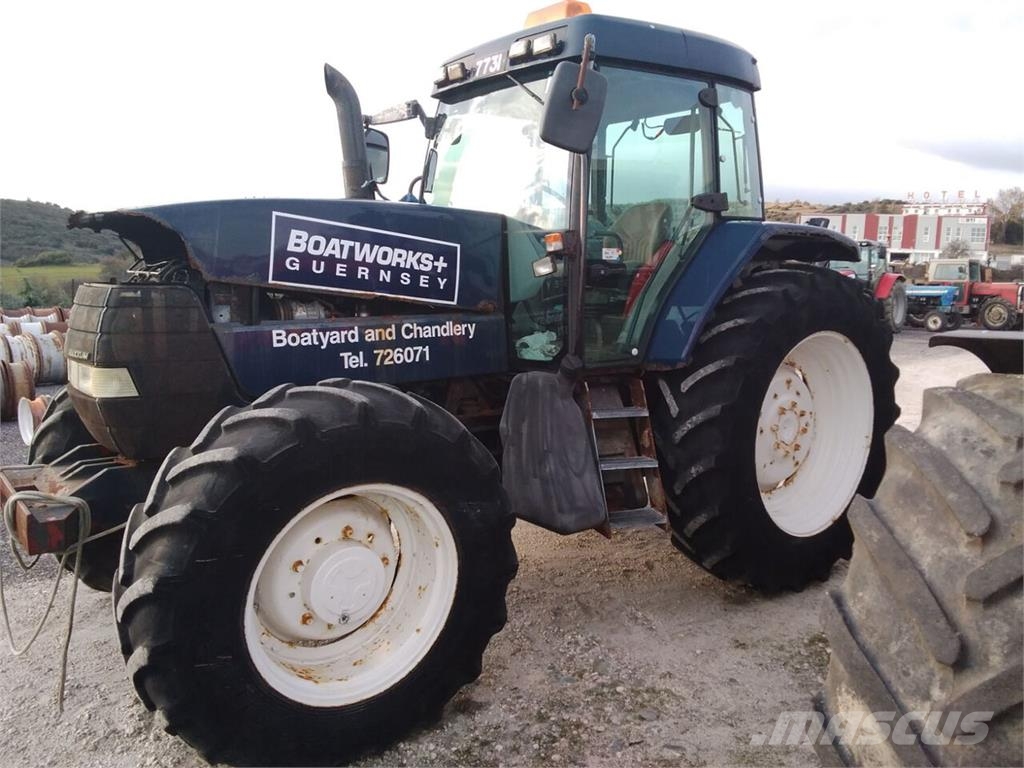 Case IH MX135 الجرارات