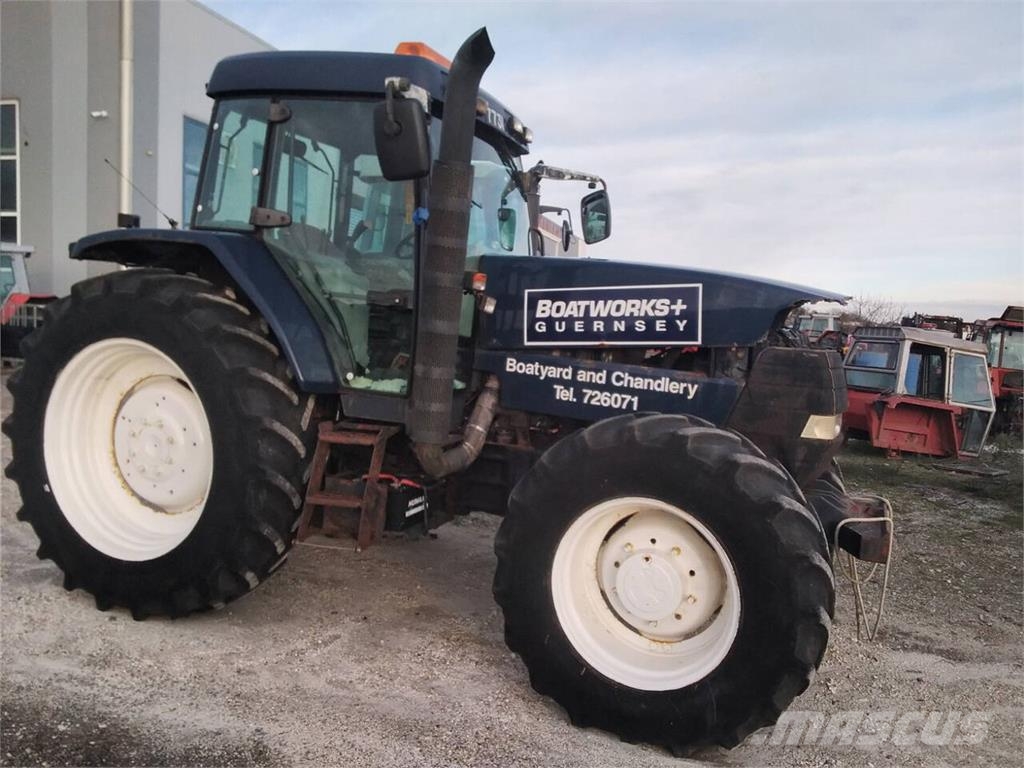 Case IH MX135 الجرارات
