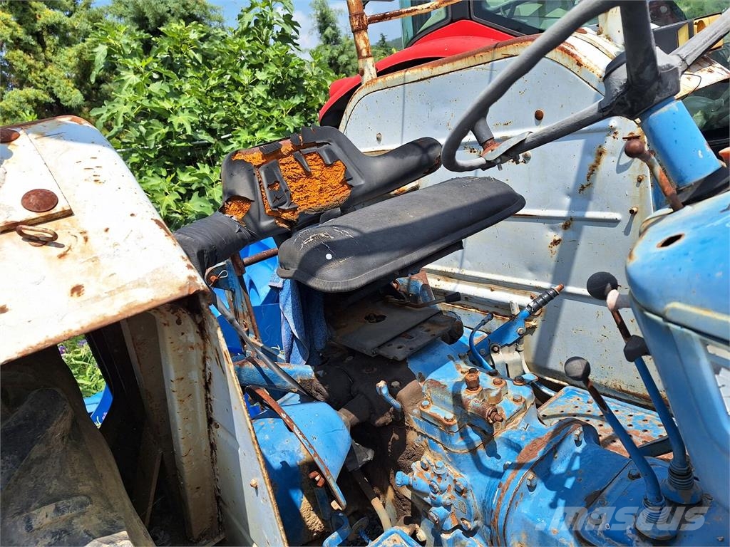 Ford 4600 Traktoriai