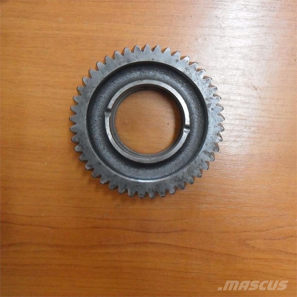 spare part - transmission - gearbox gear Převodovka