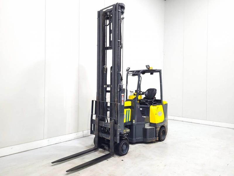 Aisle-Master 20SHE Narrow aisle trucks