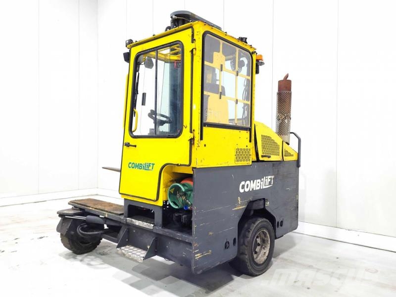 Combilift C5000XL LPG 4-way reach trucks