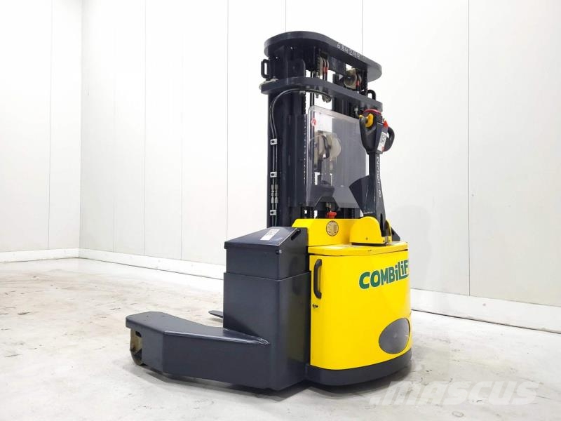 Combilift WR4 Reachstackers