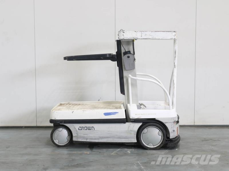 Crown WAV50-84 Scissor lifts