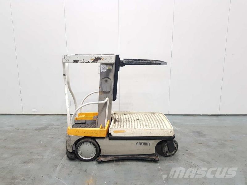 Crown WAVE 50 118 Scissor lifts