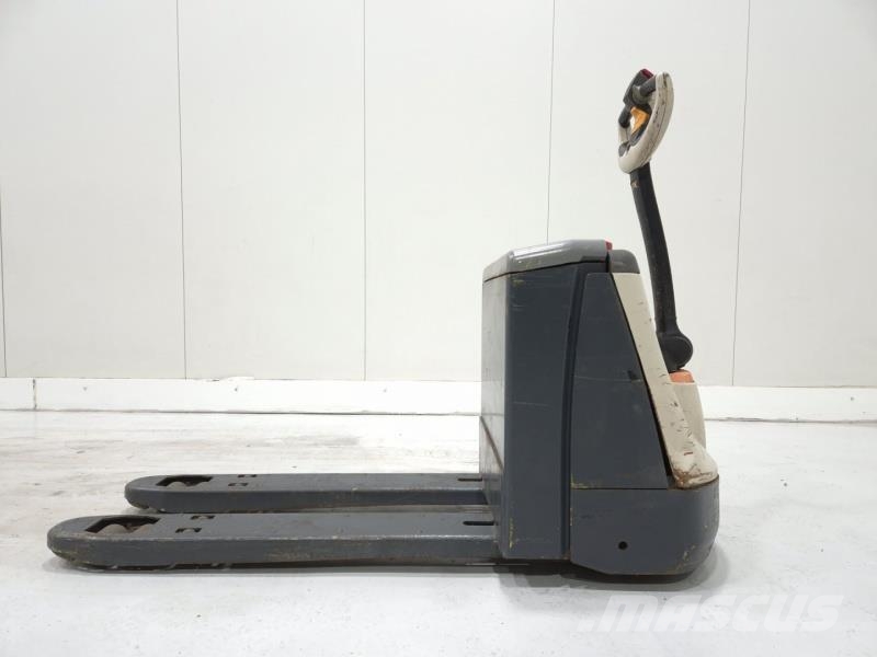 Crown WP 3020 Transpalette manuel