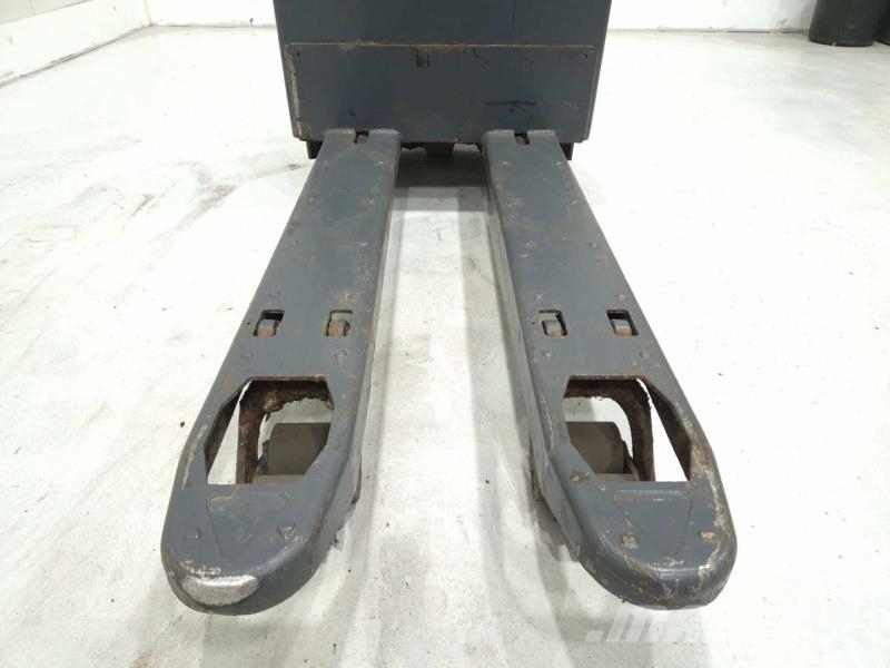 Crown WP 3020 Transpalette manuel