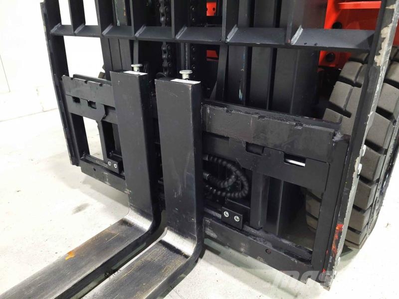 EP EFL203P FT 280 NC Elektriniai šakiniai krautuvai
