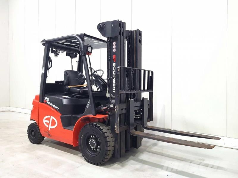 EP EFL253 205 HC RENTAL Electric forklifts