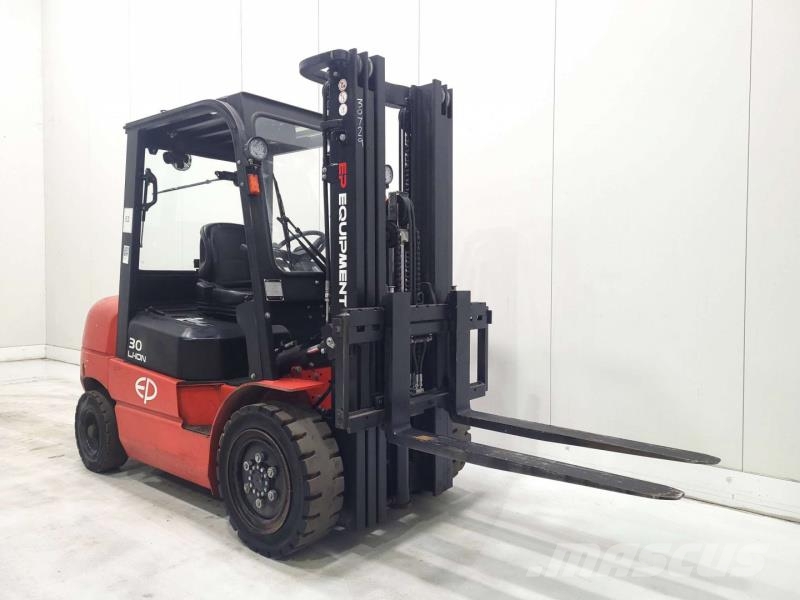 EP EFL302 410 Carrelli elevatori elettrici