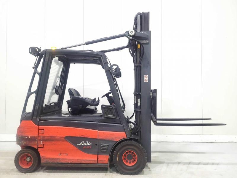Linde E30L-01 Electric forklifts