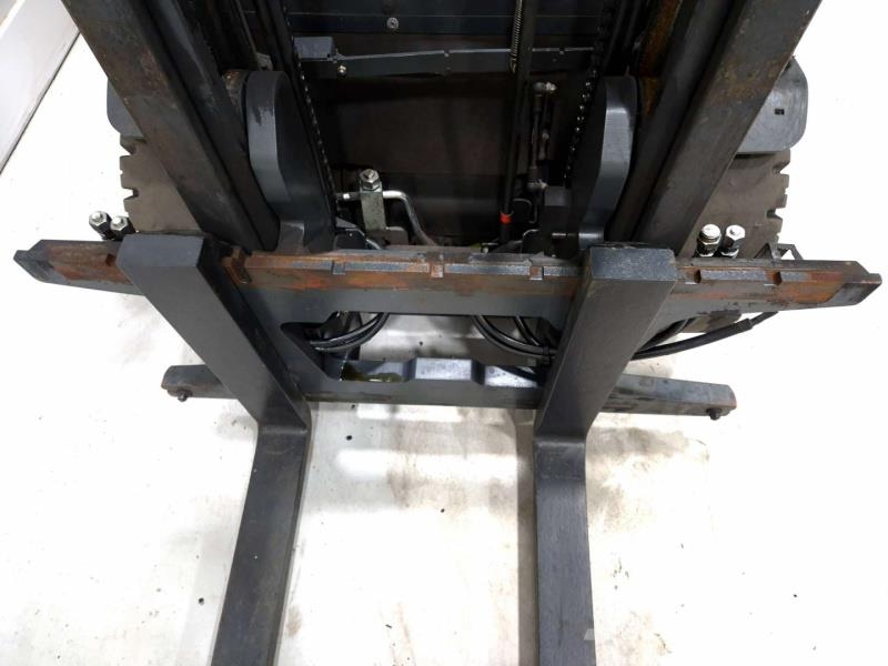 Linde E30L-01 Electric forklifts