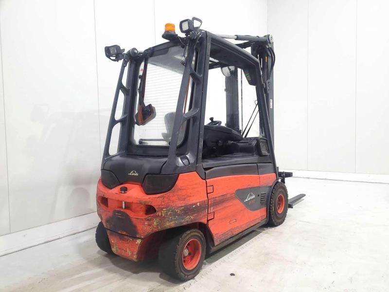 Linde E30L-01 Electric forklifts