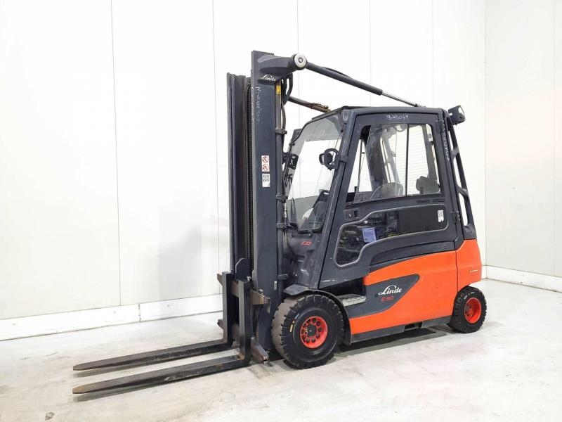 Linde E30L-01 RENTAL Elektrische heftrucks