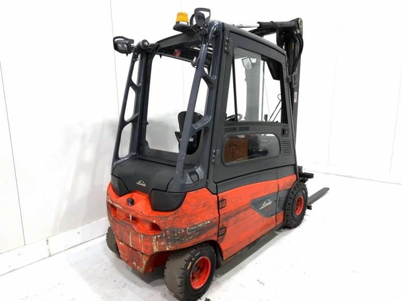 Linde E30L-01 RENTAL Elektrische heftrucks