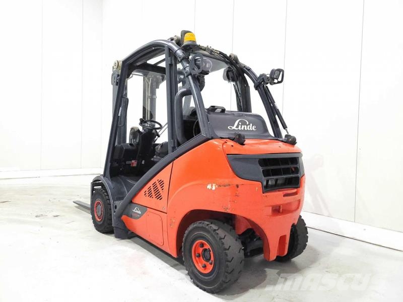 Linde H25T-02 شاحنات LPG
