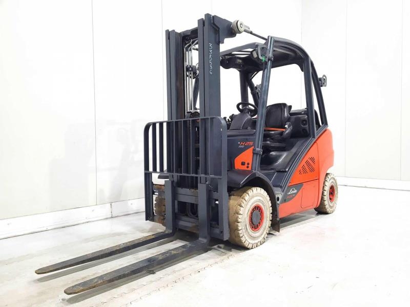 Linde H25T-02 RENTAL LPG heftrucks