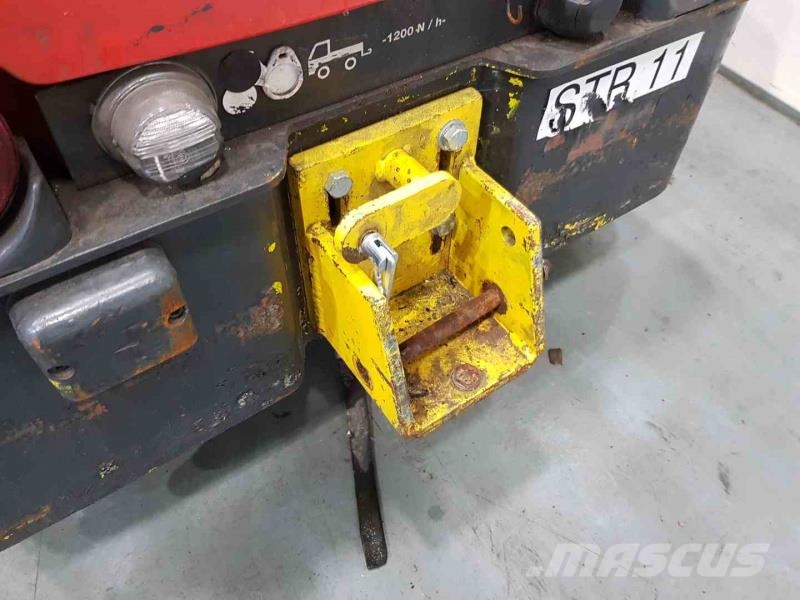 Linde P60Z Bugsertruck