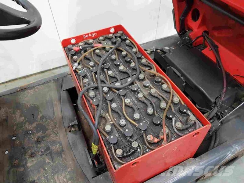 Linde P60Z Bugsertruck