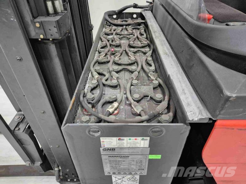 Linde R14-01 RENTAL Skyvemasttruck