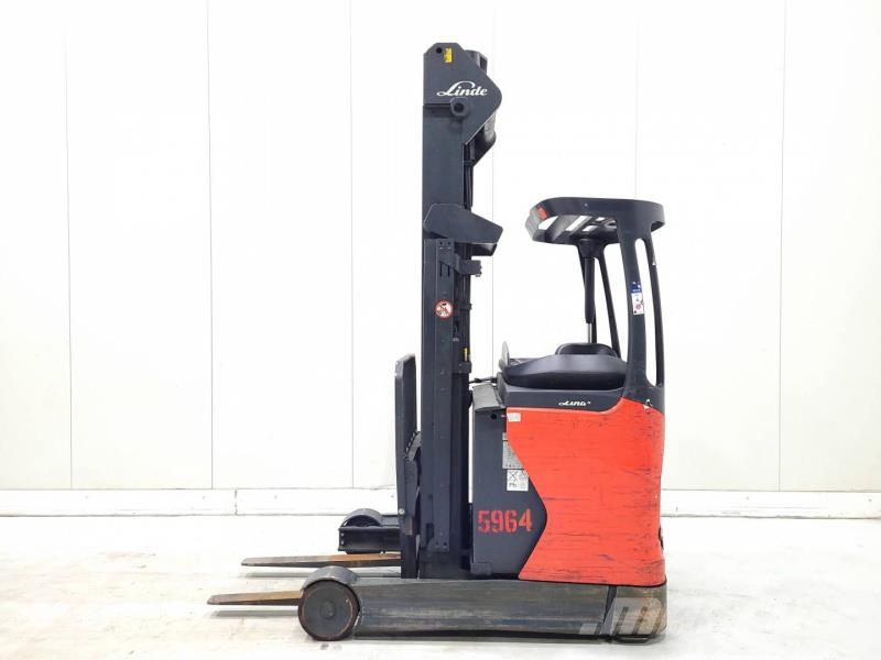 Linde R16N-01 Reach trucks