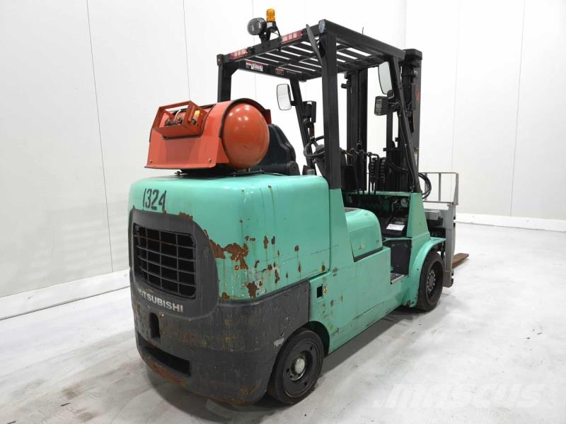 Mitsubishi FGC55K Wózki LPG