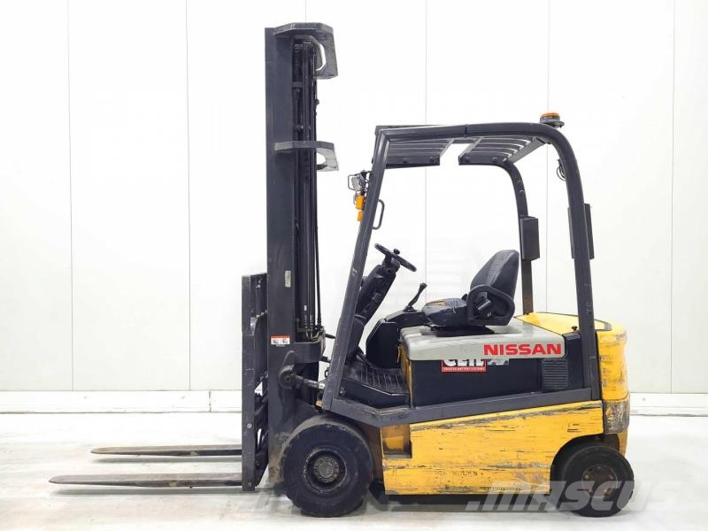 Nissan 1Q2L25T 전동 지게차