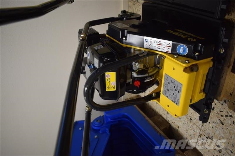 Bomag BVP 18/45 FABRIKSNY Виброплиты и вибротрамбовки