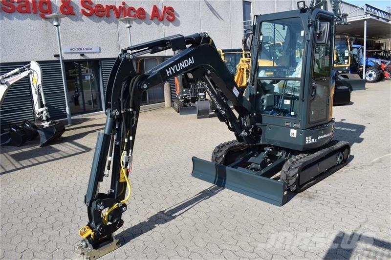 Hyundai HX 25A Z  NY MODEL, TILTMAN KOMPAKT S40 Міні-екскаватори < 7т