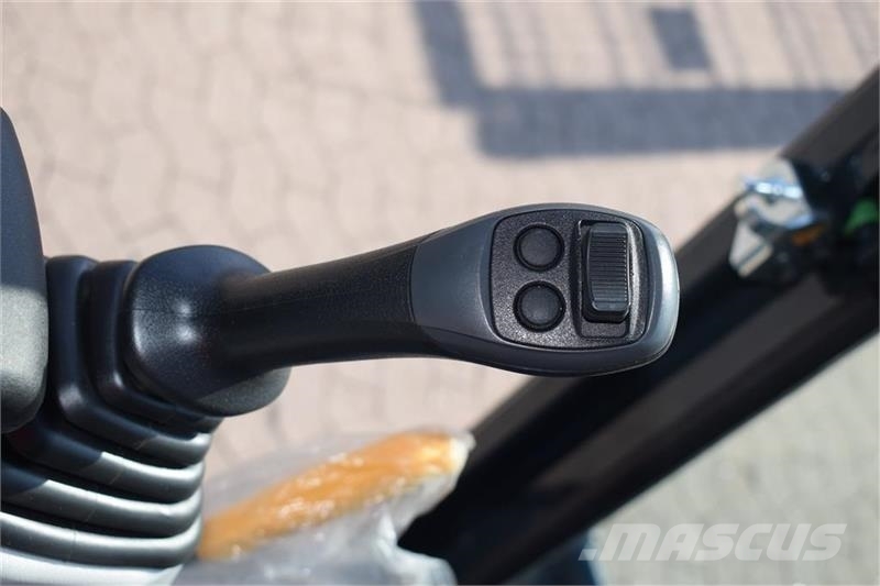Hyundai HX 25A Z  NY MODEL, TILTMAN KOMPAKT S40 Міні-екскаватори < 7т