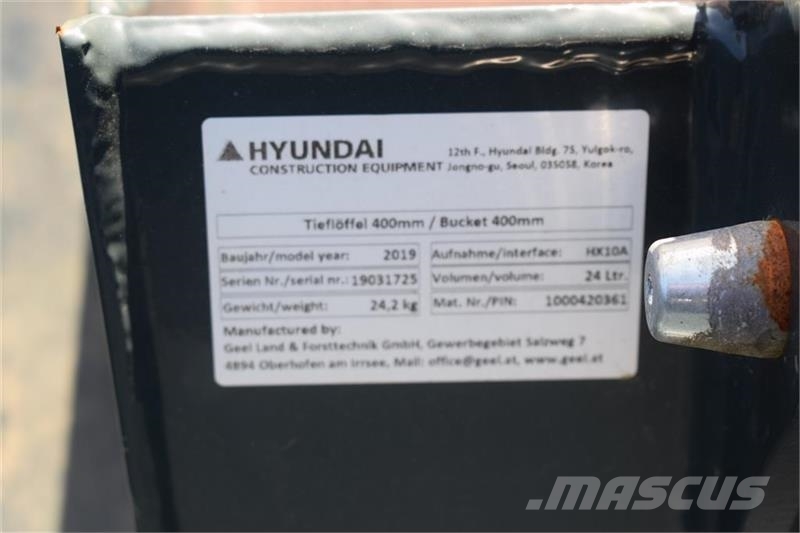 Hyundai HX10A 1 TONS & 8 TONS GRAVESKOVL Buckets