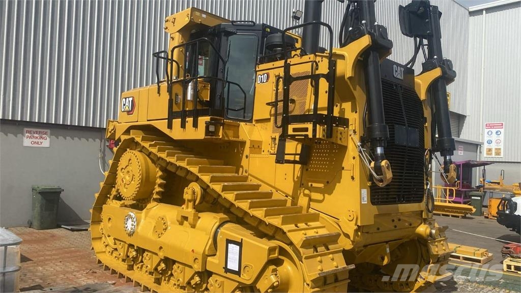 CAT D10T Kāpurķēžu buldozeri
