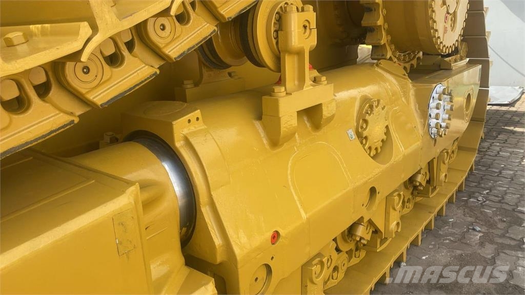 CAT D10T Kāpurķēžu buldozeri