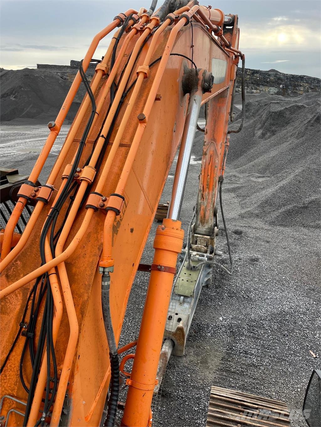 Doosan DX350LC Crawler excavators