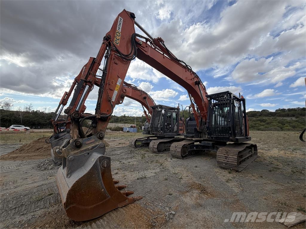 Hitachi ZX225-5 Crawler excavators