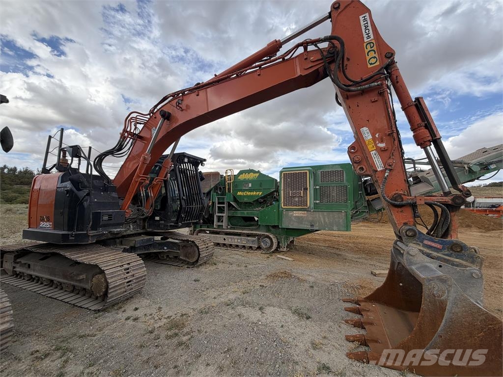 Hitachi ZX225-5 Crawler excavators