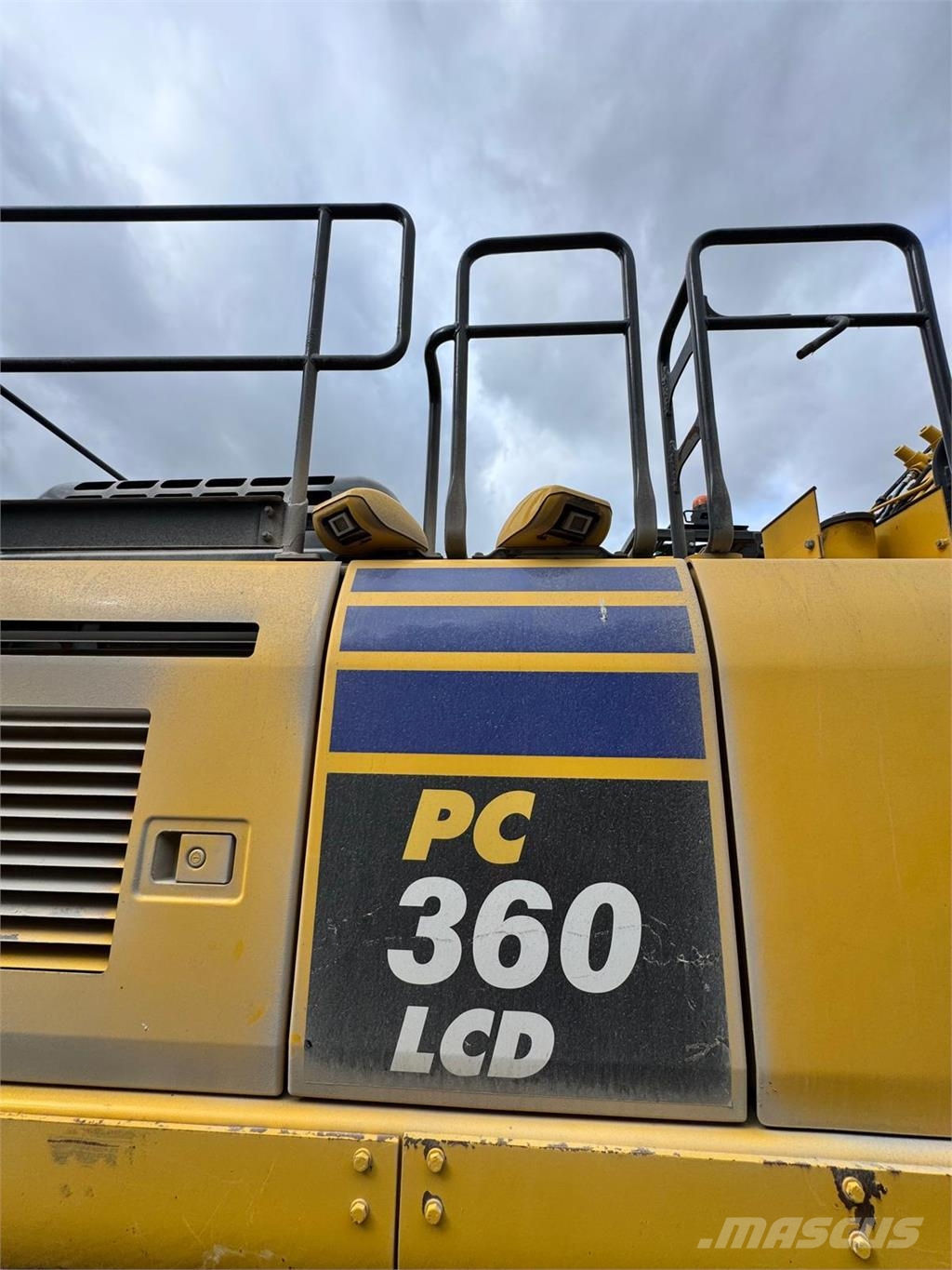 Komatsu PC360-11 Koparki gąsienicowe