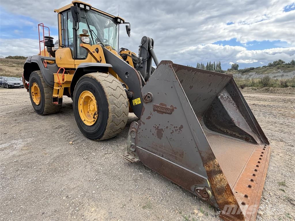 Volvo L110H Rataslaadurid