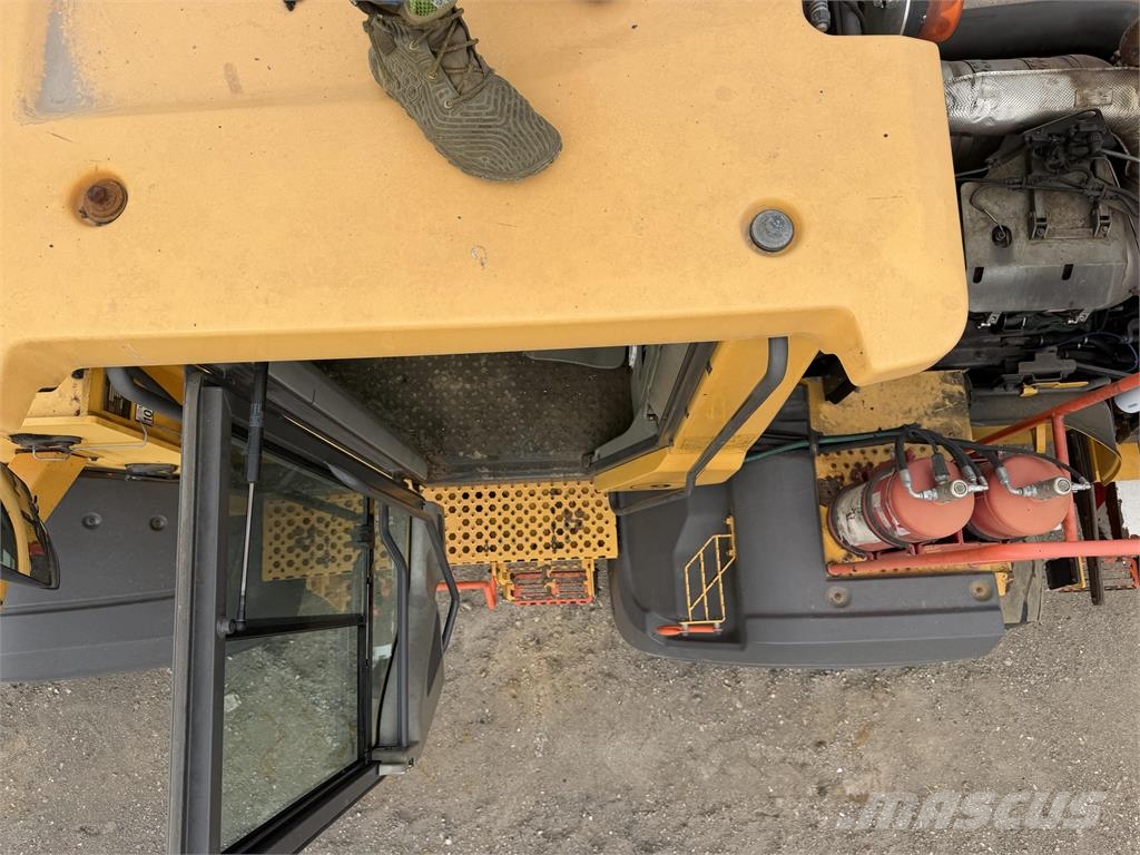 Volvo L110H Rataslaadurid