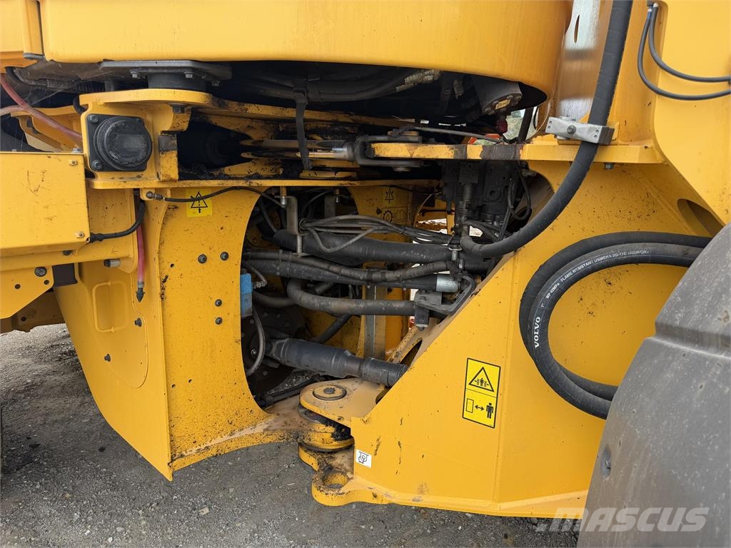 Volvo L110H Rataslaadurid
