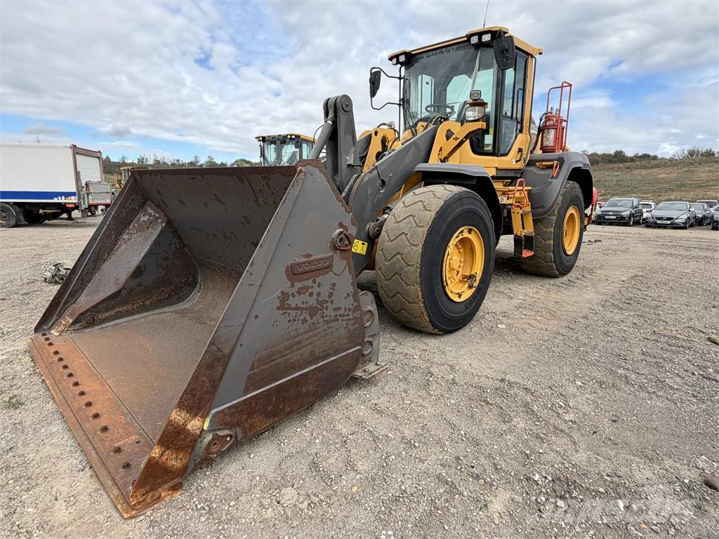 Volvo L110H Rataslaadurid