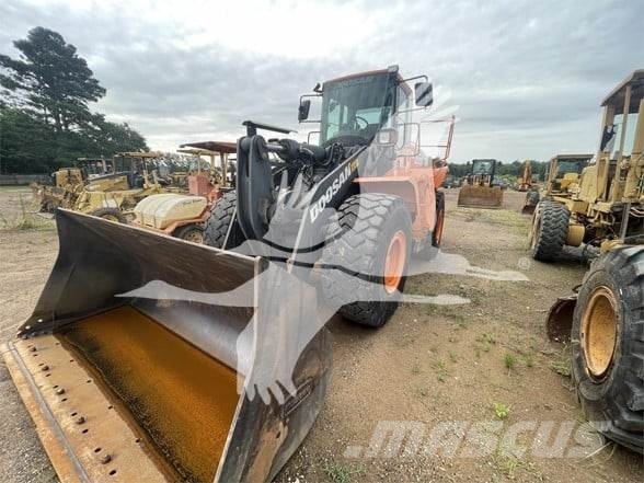Doosan DL300-5 Tekerlekli yükleyiciler