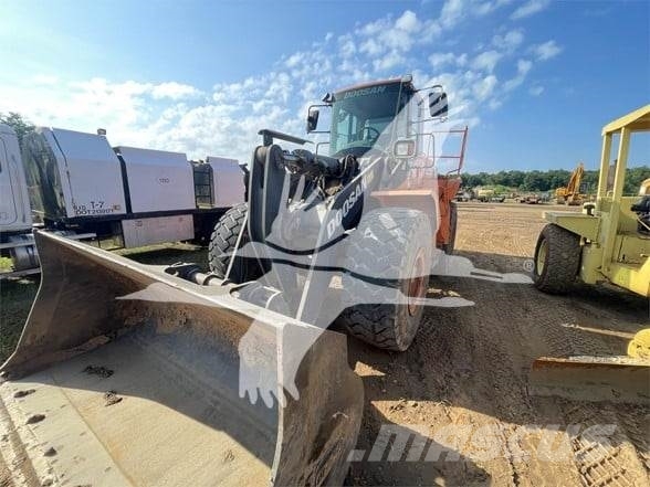 Doosan DL300-5 Tekerlekli yükleyiciler