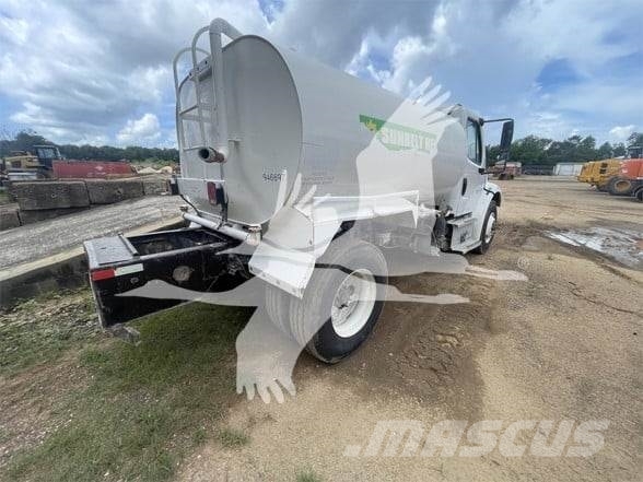 Freightliner BUSINESS CLASS M2 106 صهاريج مياه