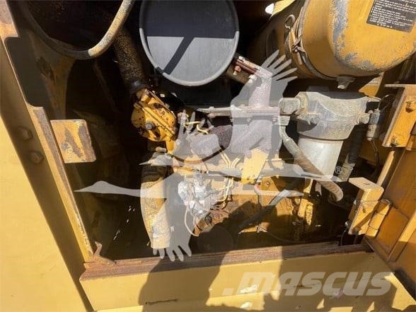 John Deere 344E Incarcator pe pneuri